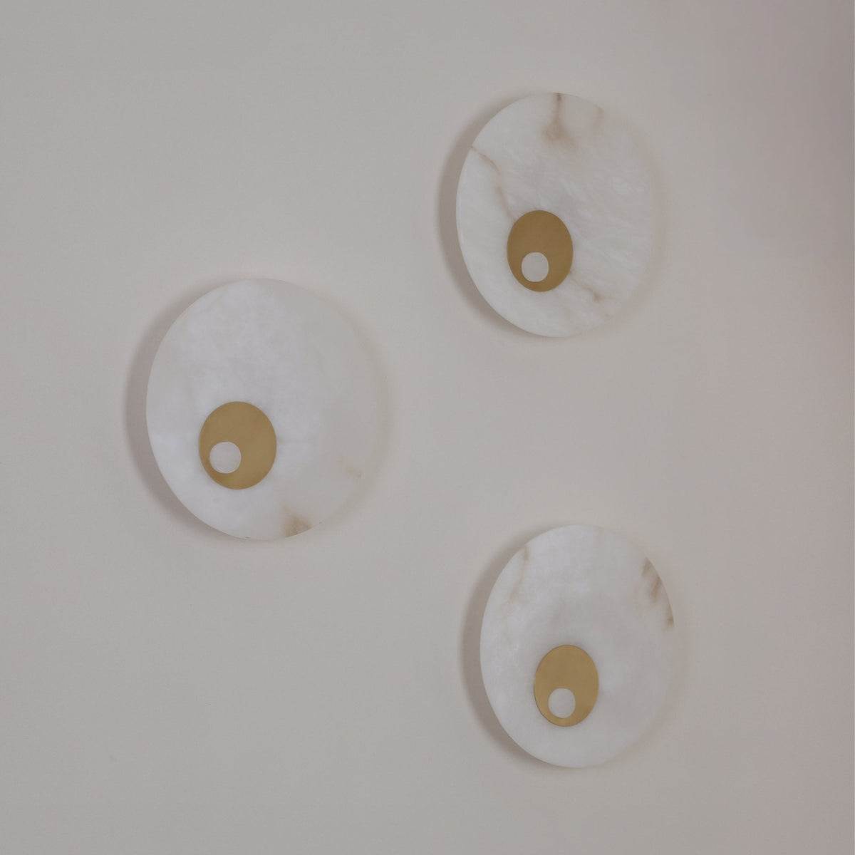 Selvana LED Large Alabaster Wall Light - Soft White