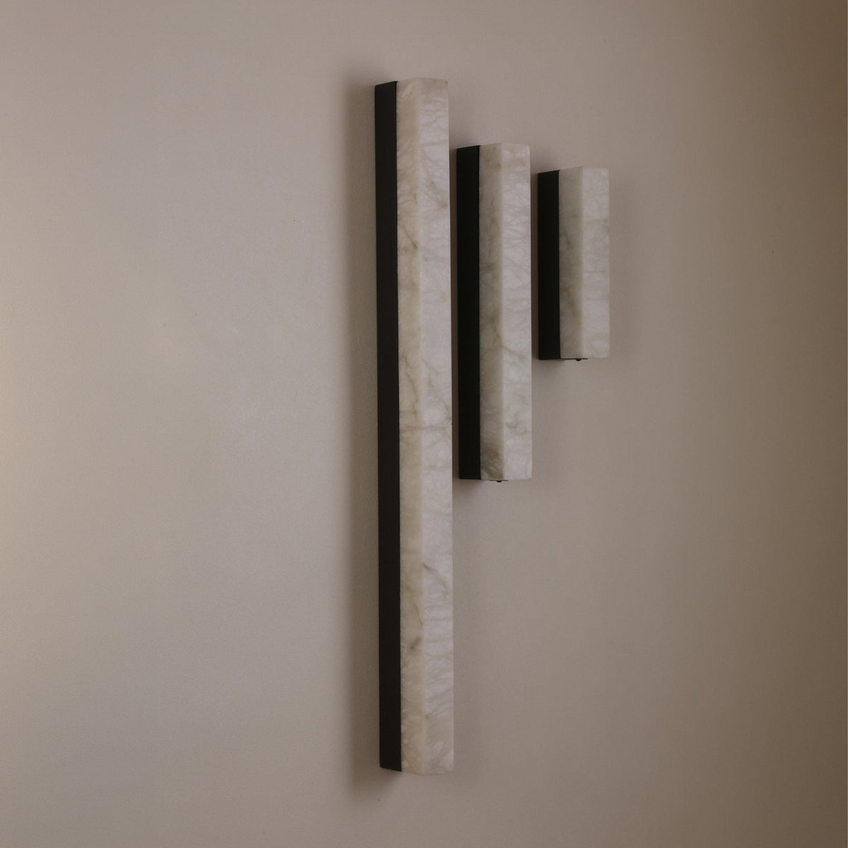 Cornova LED Linear Alabaster Wall Light 900mm - Matte Black