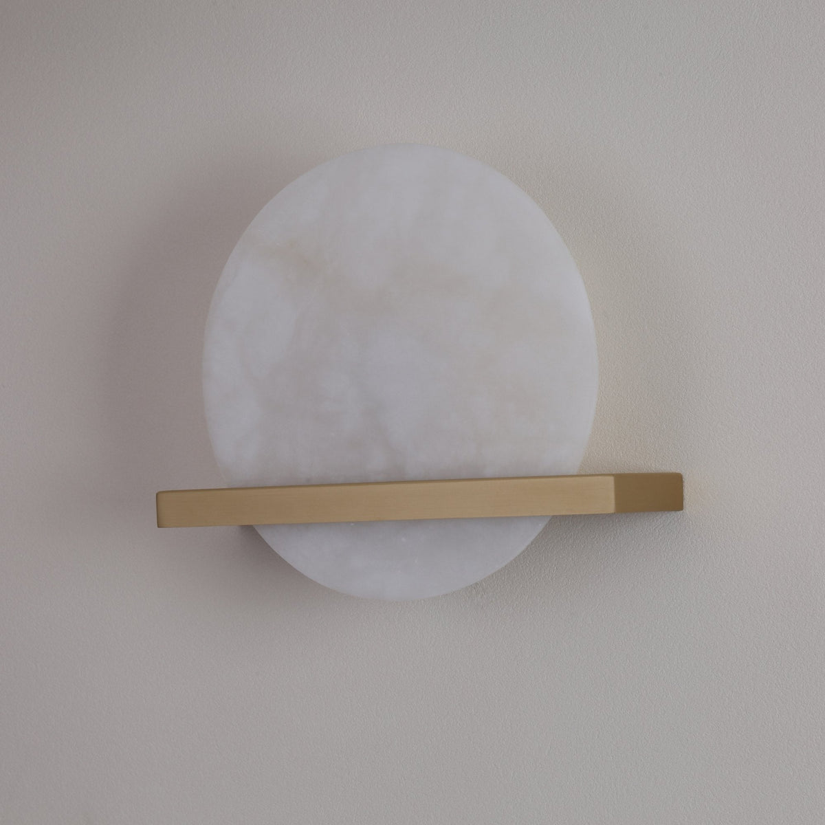 Caldris LED Circular Alabaster Wall Light - Brushed Brass