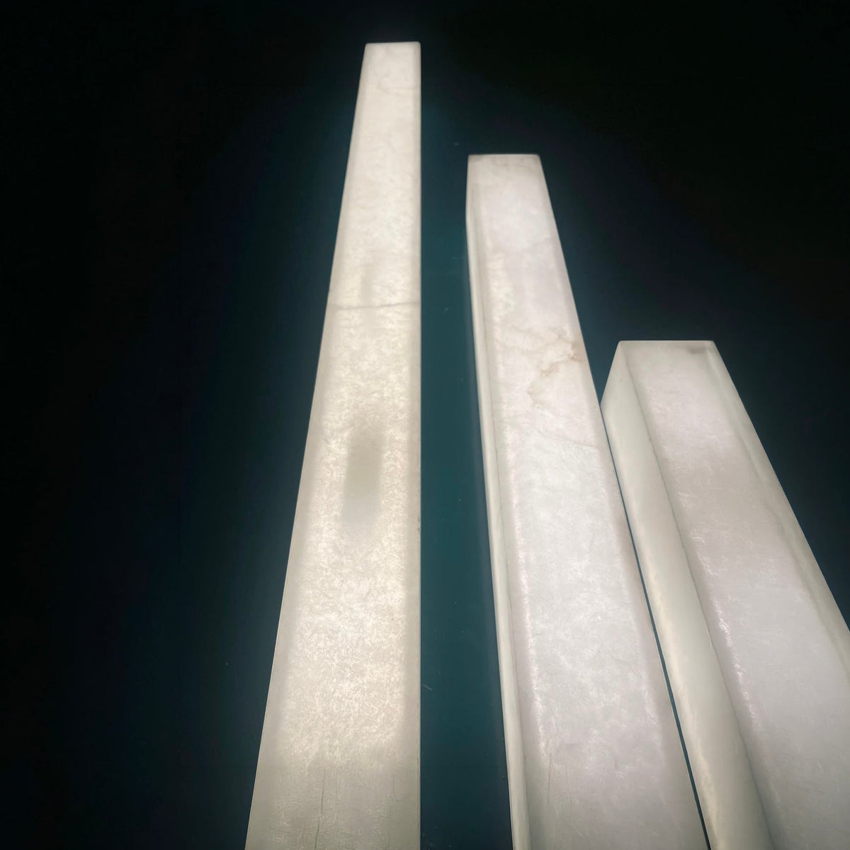 Valmera Medium Slim Vertical Alabaster LED Wall Light 640mm - Soft White