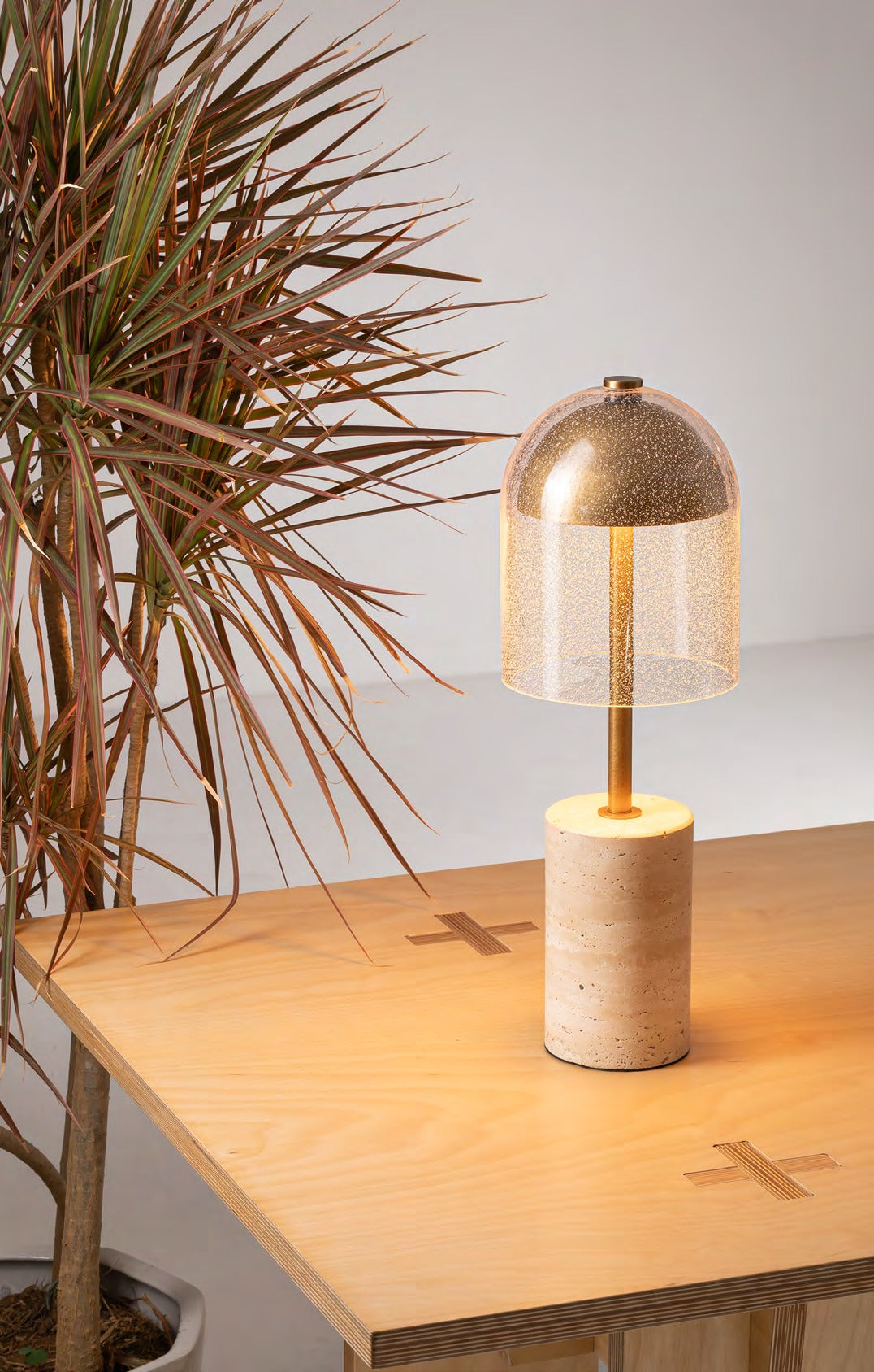 MOPOCE Travertine Sparkle Table Lamp product view