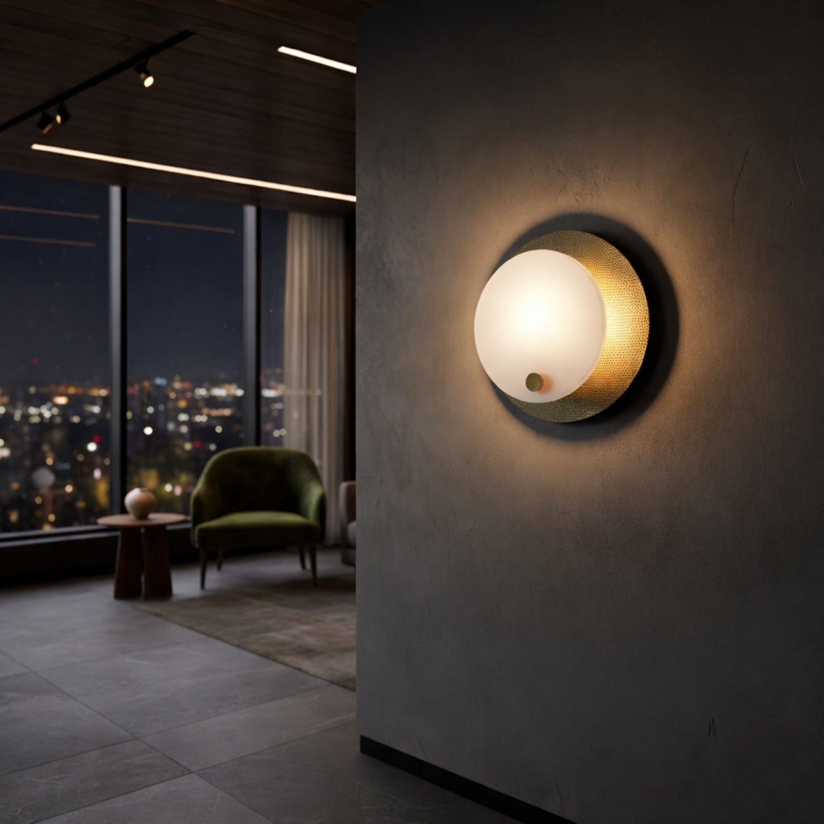 Avelora Round Alabaster Wall Light - Brass & Soft White