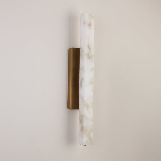 Selvara LED Small Alabaster Wall Light - Brushed Brass
