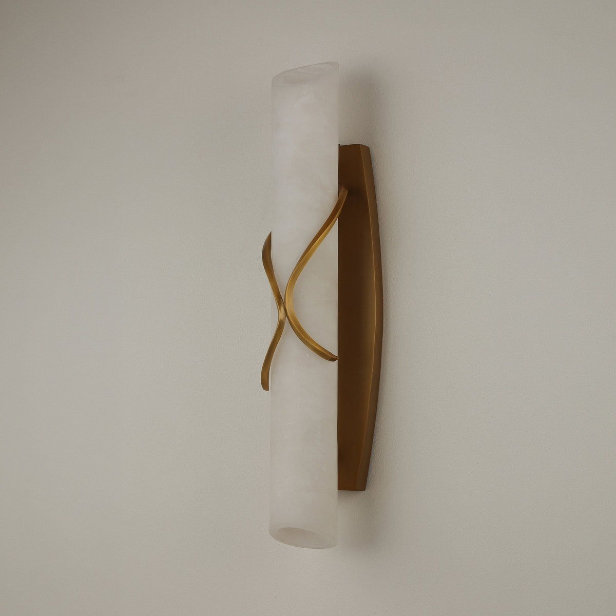 Valora LED Alabaster Wall Light - Brushed Brass