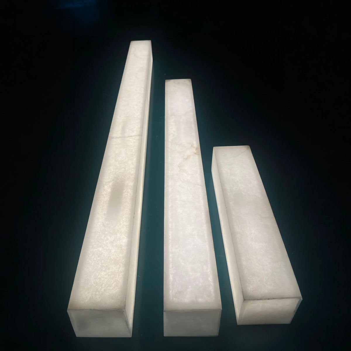 Valmera Medium Slim Vertical Alabaster LED Wall Light 640mm - Soft White