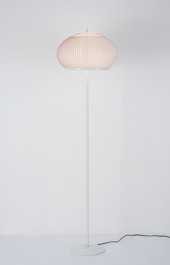 MOPOCE Pleat Slender Floor Lamp — alternate product view