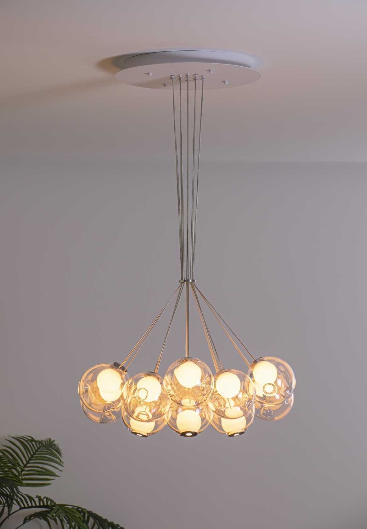 MOPOCE Glass Orb Cluster Pendant